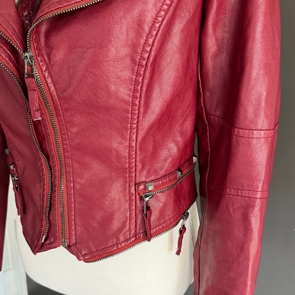 Chouyatou Women's Studded Jacket in Red Size M - Picture 3 of 12